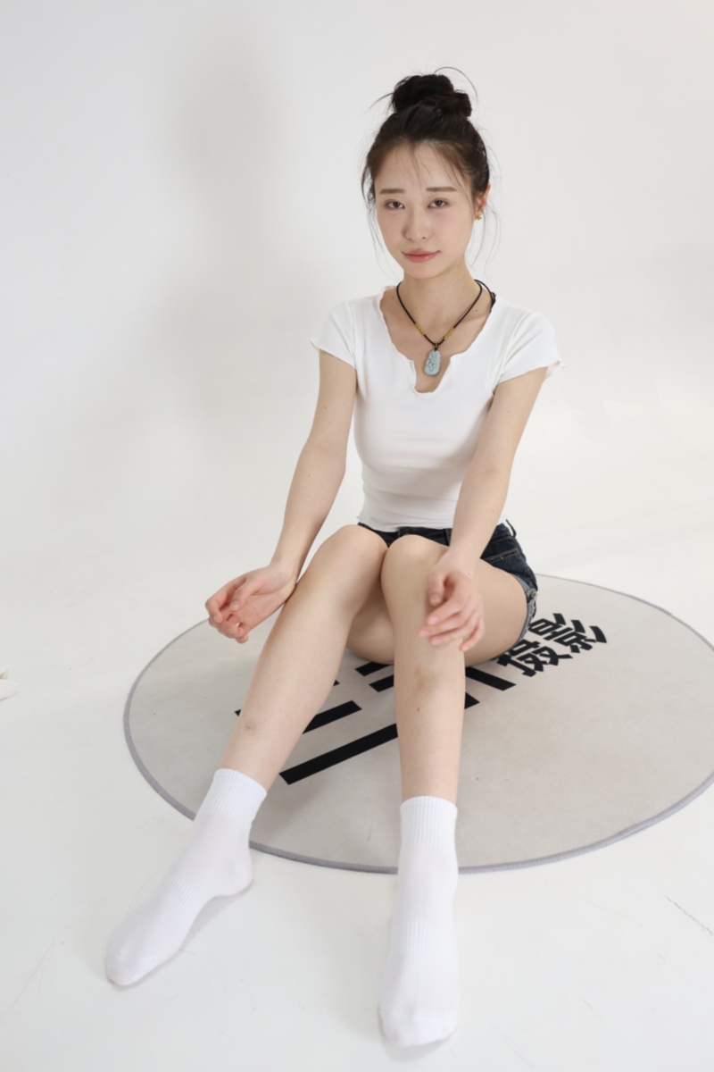 957期 小贝白袜短裤-觅影