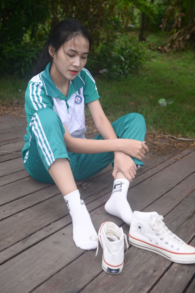 学妹校服棉袜帆布鞋-觅影